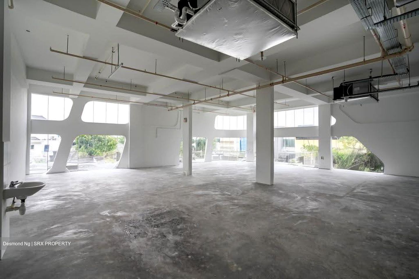 Upper Changi Road North (D17), Retail #629193701